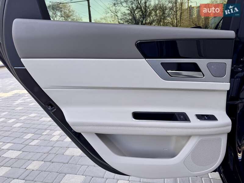 Седан Jaguar XF 2019 в Одессе