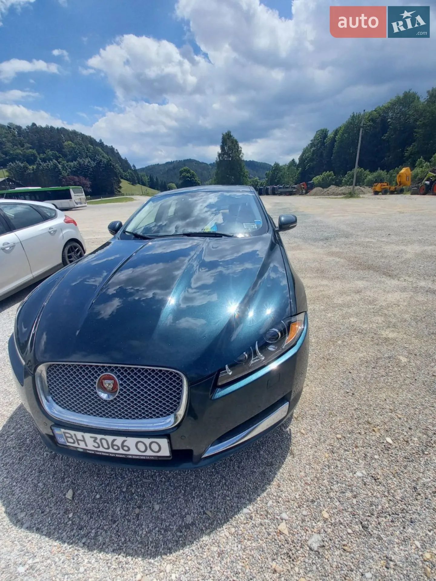 2015 Jaguar XF - мініатюра 2