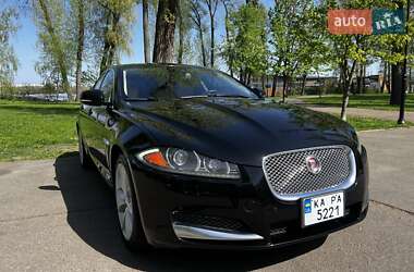 Седан Jaguar XF 2014 в 