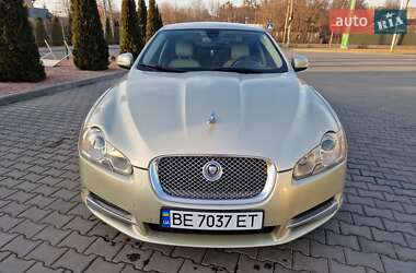 Седан Jaguar XF 2008 в 