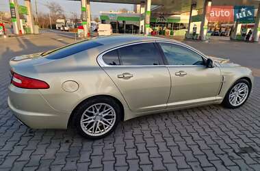 Седан Jaguar XF 2008 в 