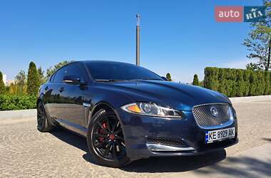 Седан Jaguar XF 2013 в 
