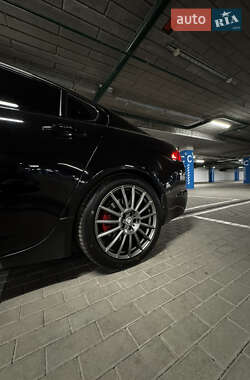 Седан Jaguar XF 2012 в 