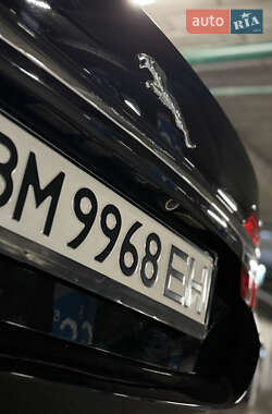 Седан Jaguar XF 2012 в 