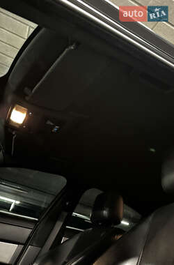 Седан Jaguar XF 2012 в 