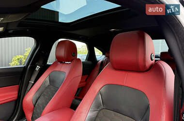 Седан Jaguar XF 2015 в 