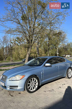 Седан Jaguar XF 2008 в 