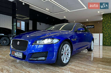 Седан Jaguar XF 2016 в Києві