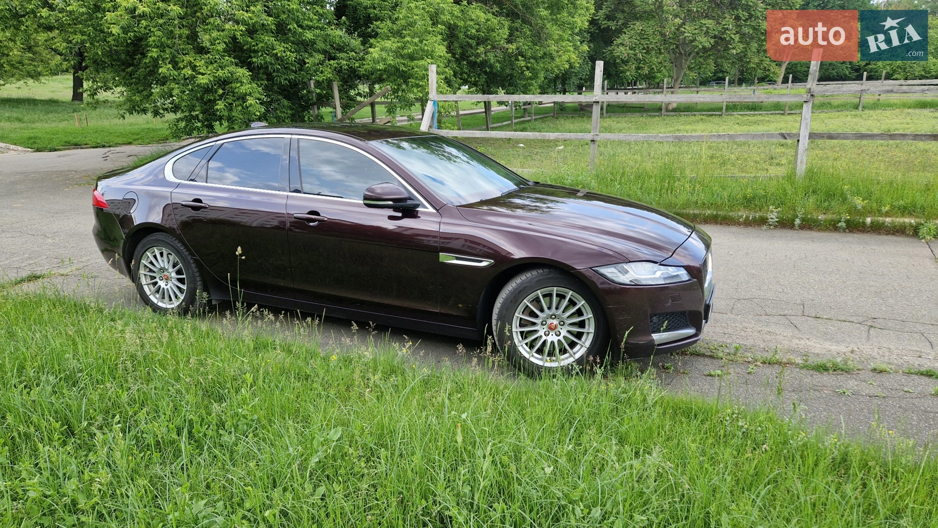 2020 Jaguar XF - мініатюра 18