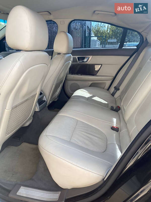 Седан Jaguar XF 2008 в Києві фото 12 Седан Jaguar XF 2008 в Києві