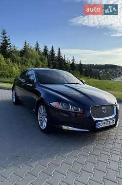 Седан Jaguar XF 2015 в Тернополі