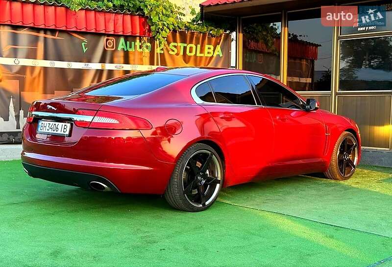 Седан Jaguar XF 2012 в Одессе