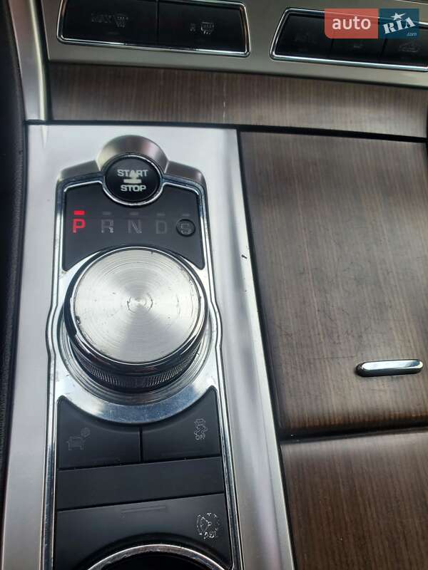 Седан Jaguar XF 2013 в Львове фото 14 Седан Jaguar XF 2013 в Львове