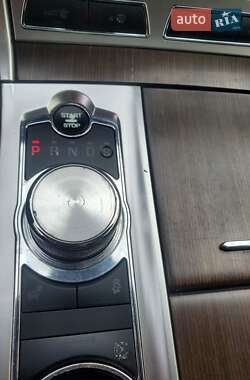 Седан Jaguar XF 2013 в 