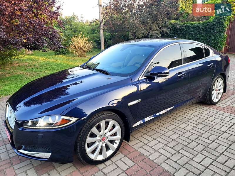 Седан Jaguar XF 2013 в Запорожье