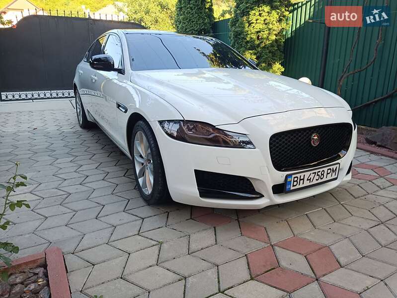 Седан Jaguar XF 2016 в Виноградові фото 10 Седан Jaguar XF 2016 в Виноградові