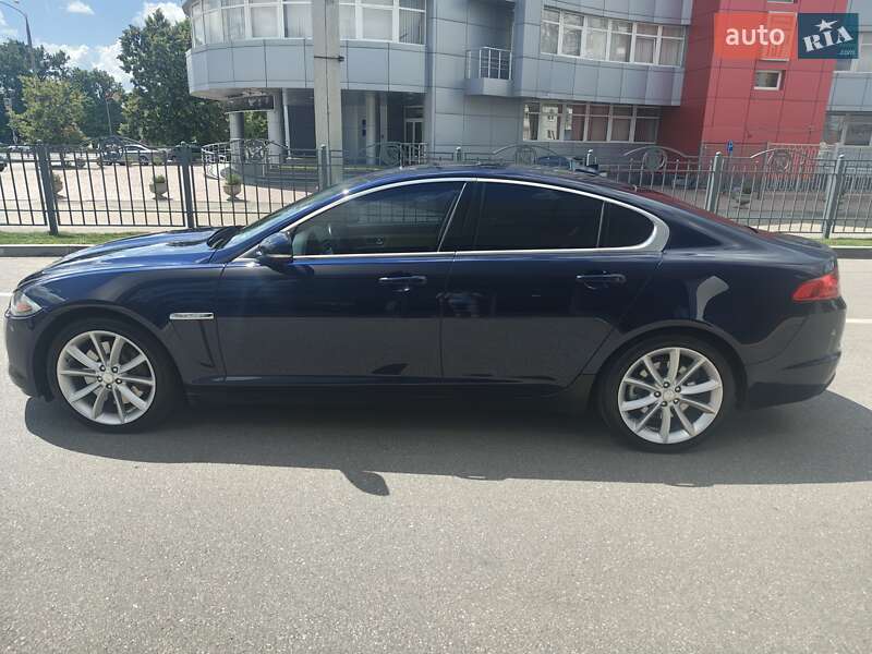 Седан Jaguar XF 2015 в Харькове фото 13 Седан Jaguar XF 2015 в Харькове