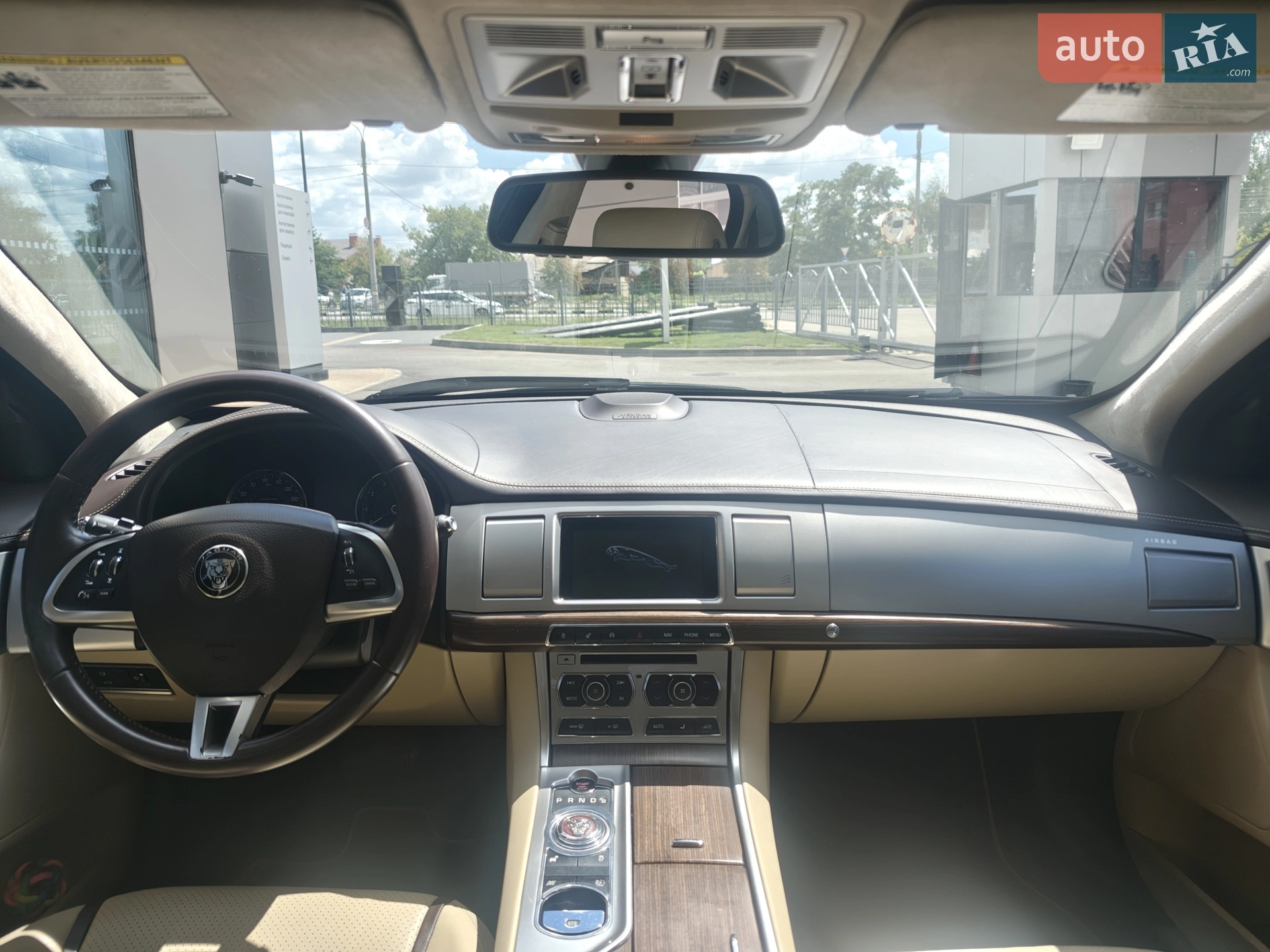 2015 Jaguar XF - мініатюра 27