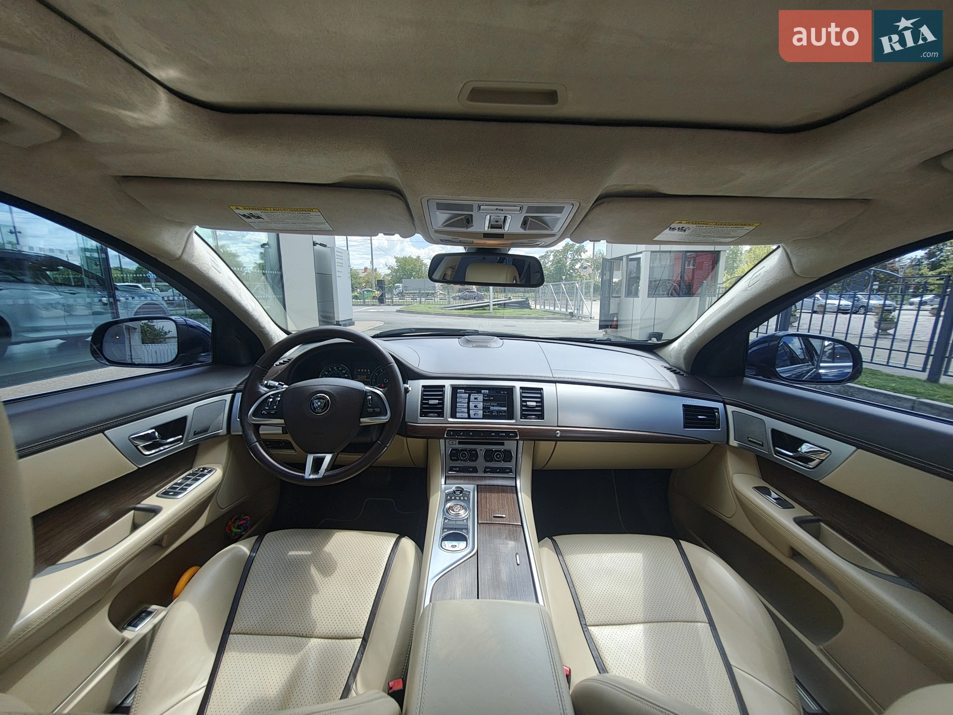 2015 Jaguar XF - мініатюра 37