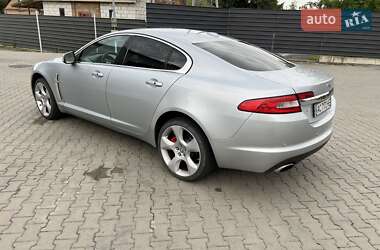 Седан Jaguar XF 2008 в 