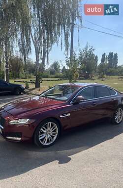 Седан Jaguar XF 2016 в Києві