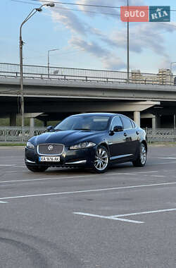Седан Jaguar XF 2013 в Києві