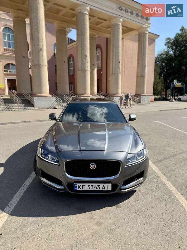 Седан Jaguar XF 2015 в Кривому Розі фото Седан Jaguar XF 2015 в Кривому Розі
