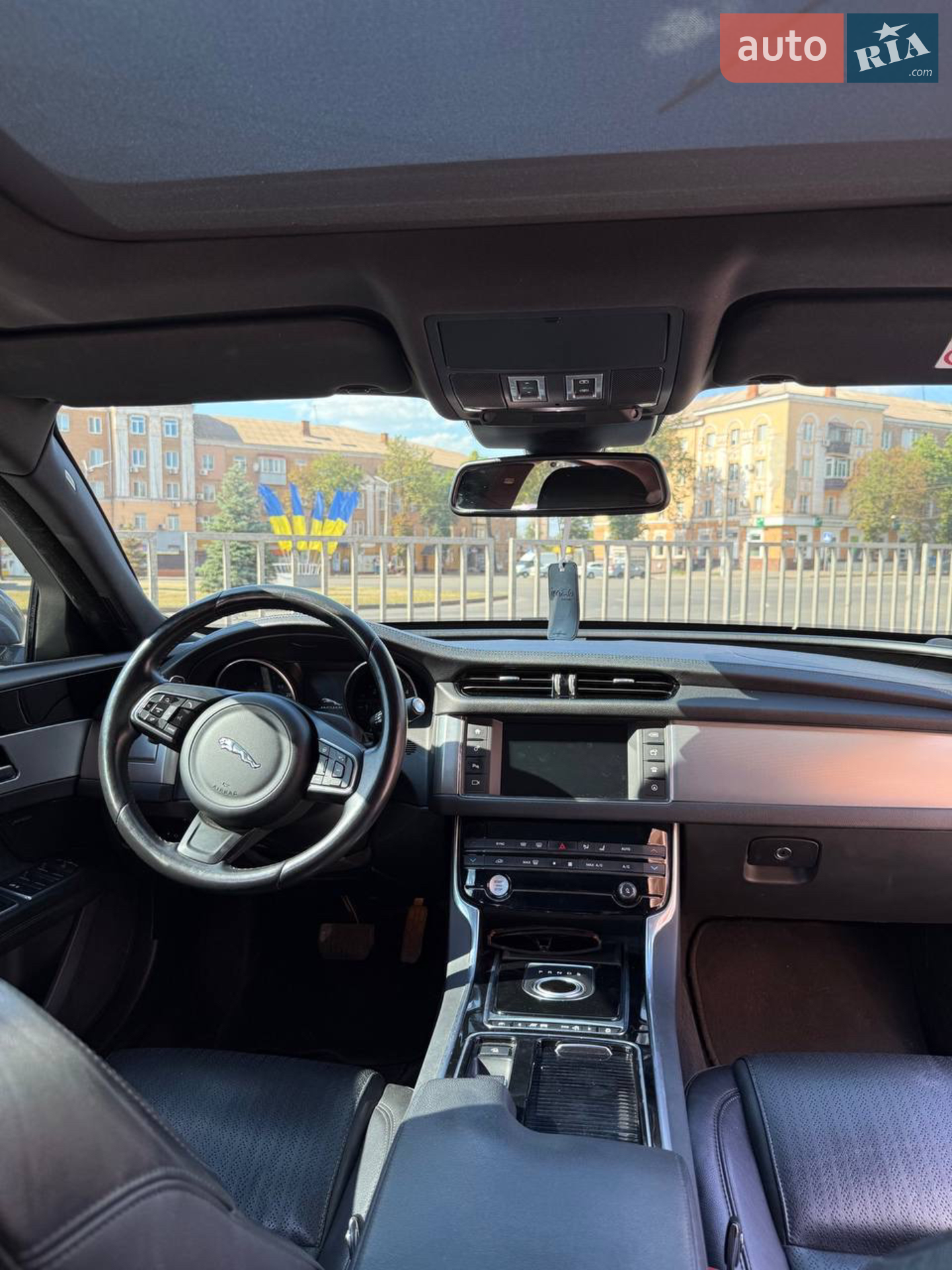 2015 Jaguar XF - мініатюра 21