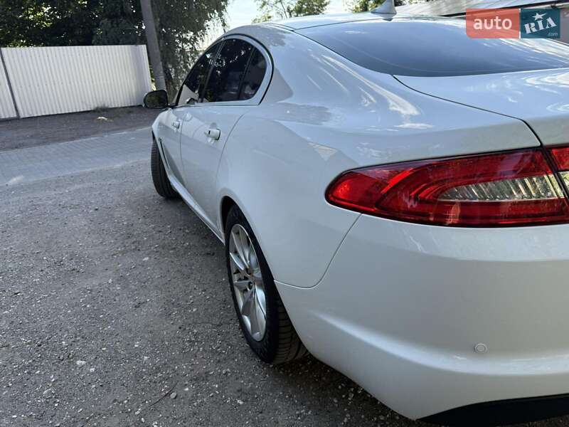 Седан Jaguar XF 2014 в Днепре фото 15 Седан Jaguar XF 2014 в Днепре