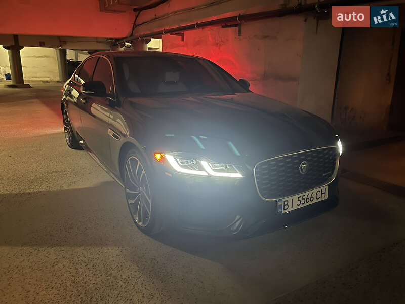 Седан Jaguar XF 2024 в Полтаве