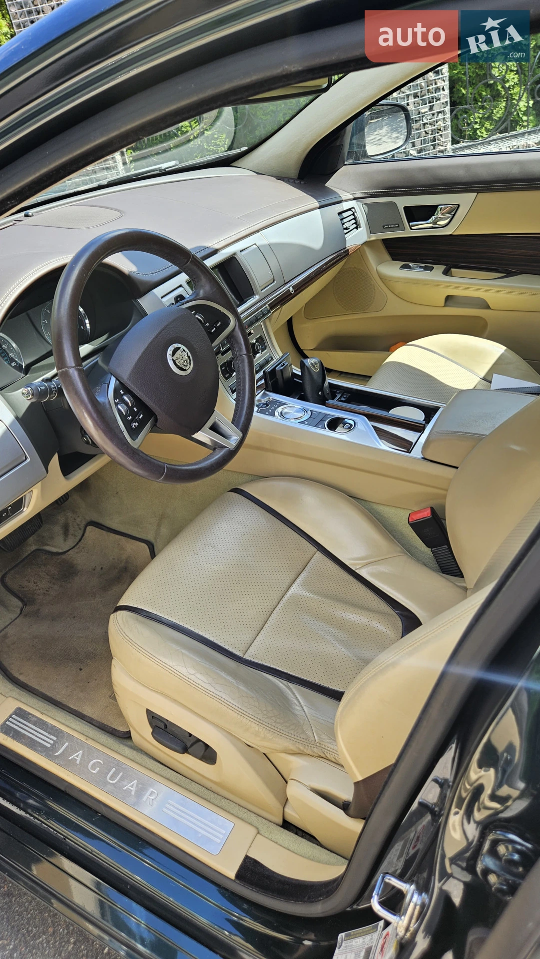 2013 Jaguar XF - мініатюра 13