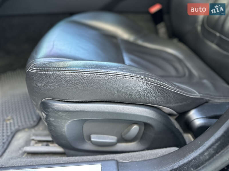 Седан Jaguar XF 2013 в Одессе