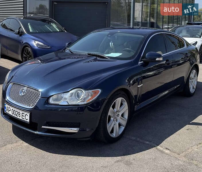 Седан Jaguar XF 2008 в Харкові