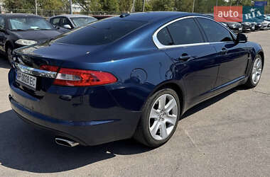 Седан Jaguar XF 2008 в 