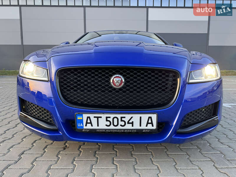 Седан Jaguar XF 2016 в Ивано-Франковске