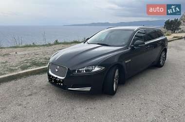 Универсал Jaguar XF 2015 в 