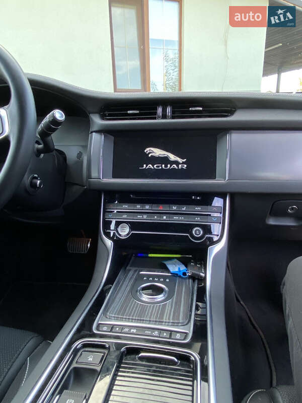 Універсал Jaguar XF 2019 в Києві фото 31 Універсал Jaguar XF 2019 в Києві