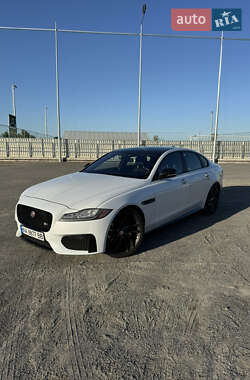 Седан Jaguar XF 2016 в Києві