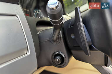 Седан Jaguar XF 2013 в 