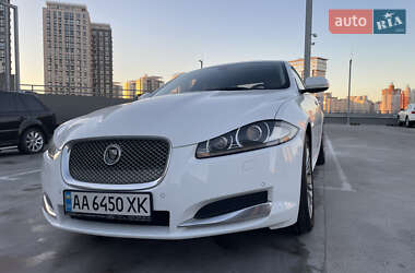 Седан Jaguar XF 2012 в Киеве