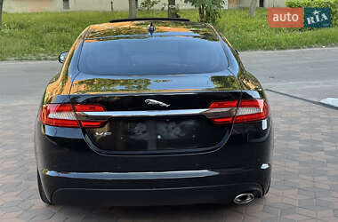 Седан Jaguar XF 2014 в 
