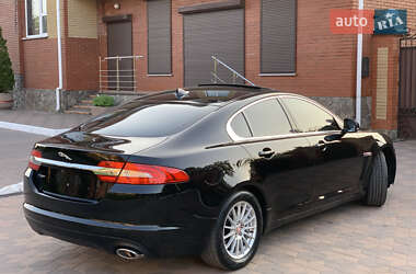 Седан Jaguar XF 2014 в 