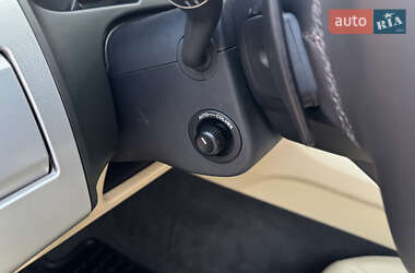 Седан Jaguar XF 2014 в 