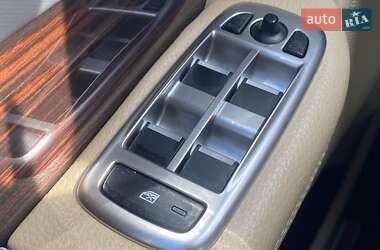 Седан Jaguar XF 2014 в 