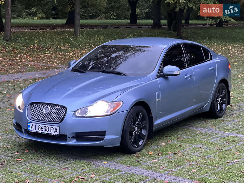 Седан Jaguar XF 2008 в Киеве