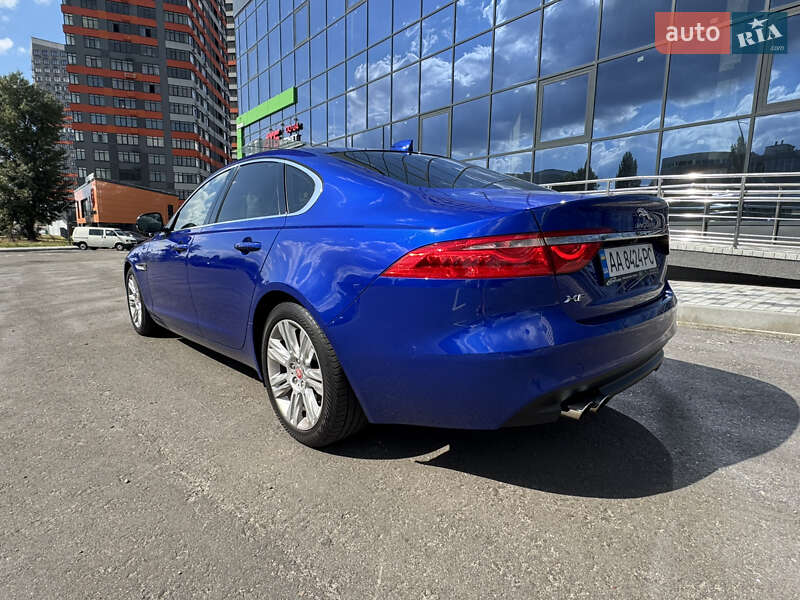 Седан Jaguar XF 2016 в Киеве фото 4 Седан Jaguar XF 2016 в Киеве