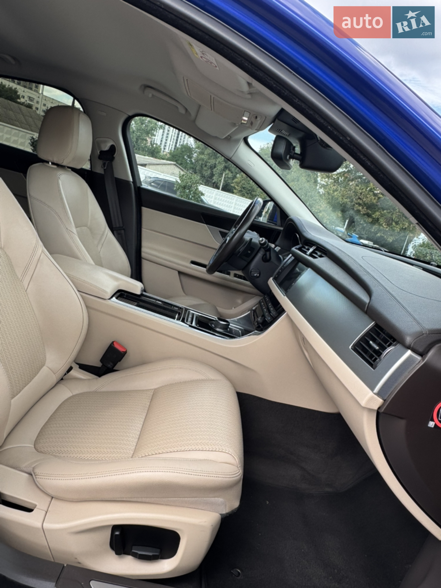 2016 Jaguar XF - мініатюра 21