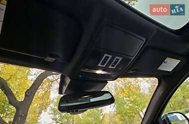 Седан Jaguar XF 2016 в  фото 25 Седан Jaguar XF 2016 в