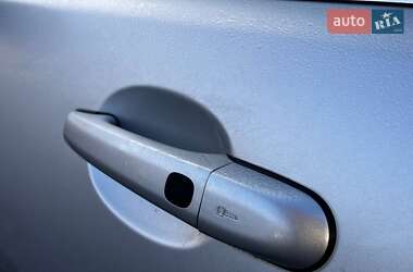 Седан Jaguar XF 2015 в  фото 14 Седан Jaguar XF 2015 в