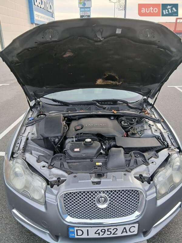 Седан Jaguar XF 2009 в Киеве фото 12 Седан Jaguar XF 2009 в Киеве